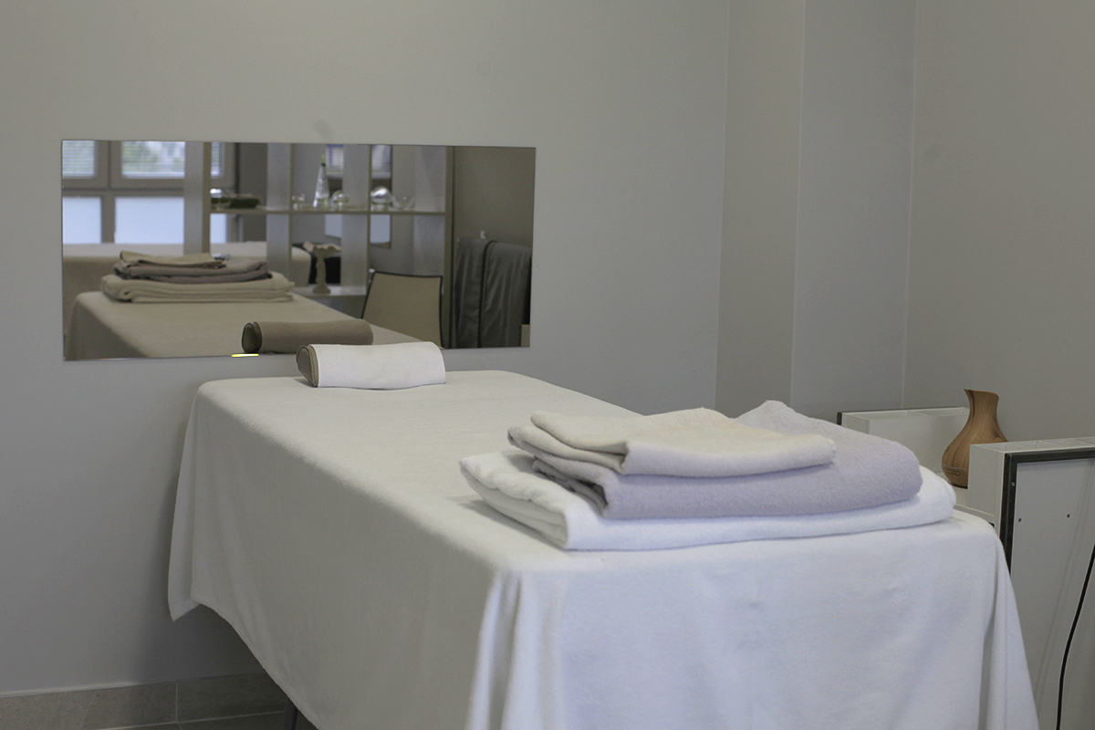 Relaxing massage environment